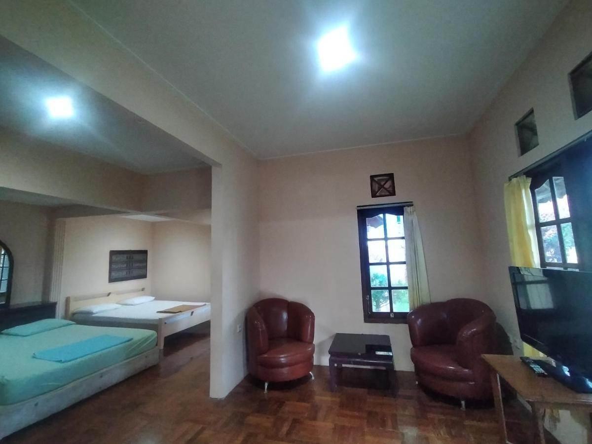 Villa Batu Tua Puncak Mitra Reddoorz 보고르 외부 사진