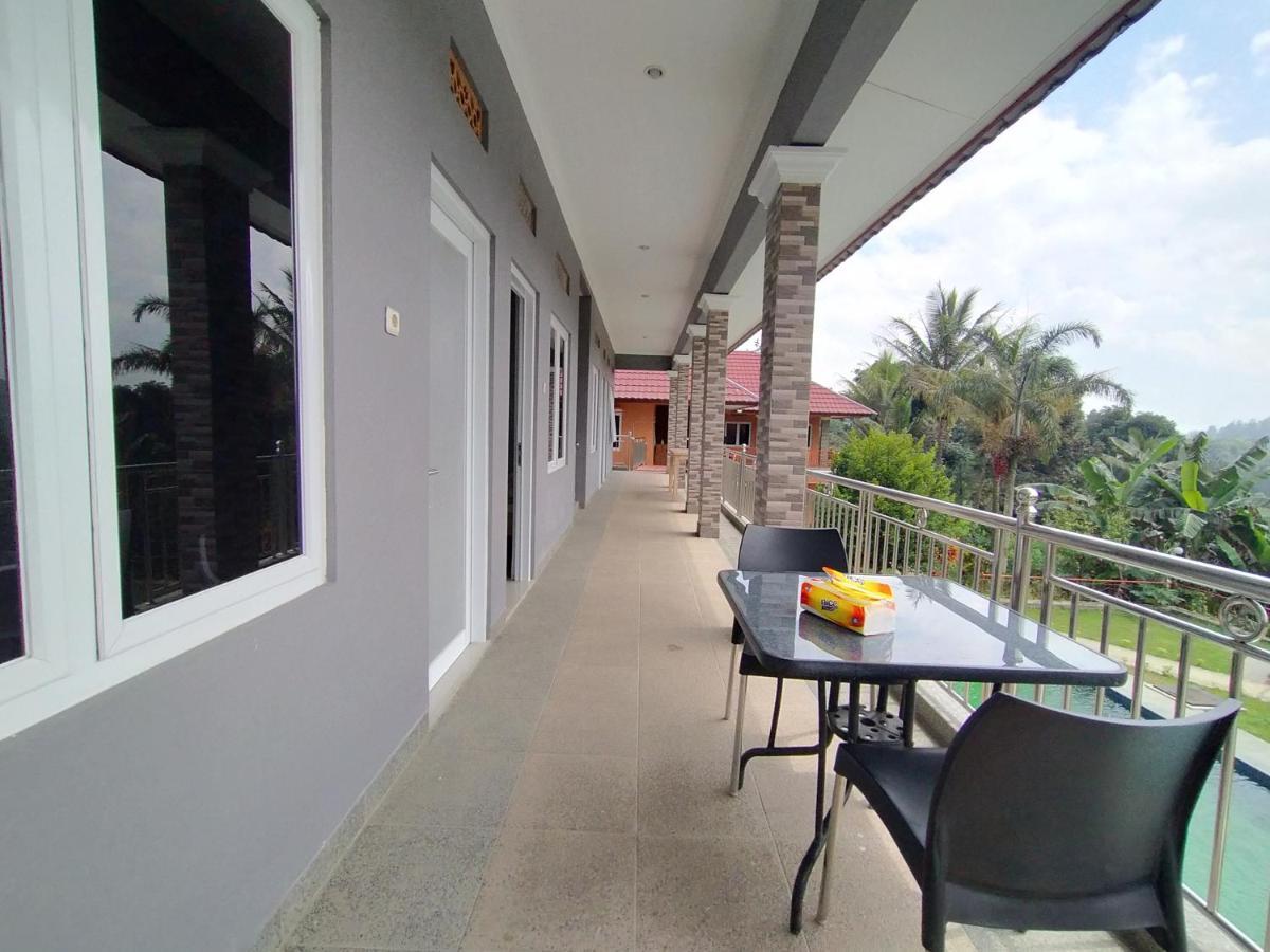 Villa Batu Tua Puncak Mitra Reddoorz 보고르 외부 사진