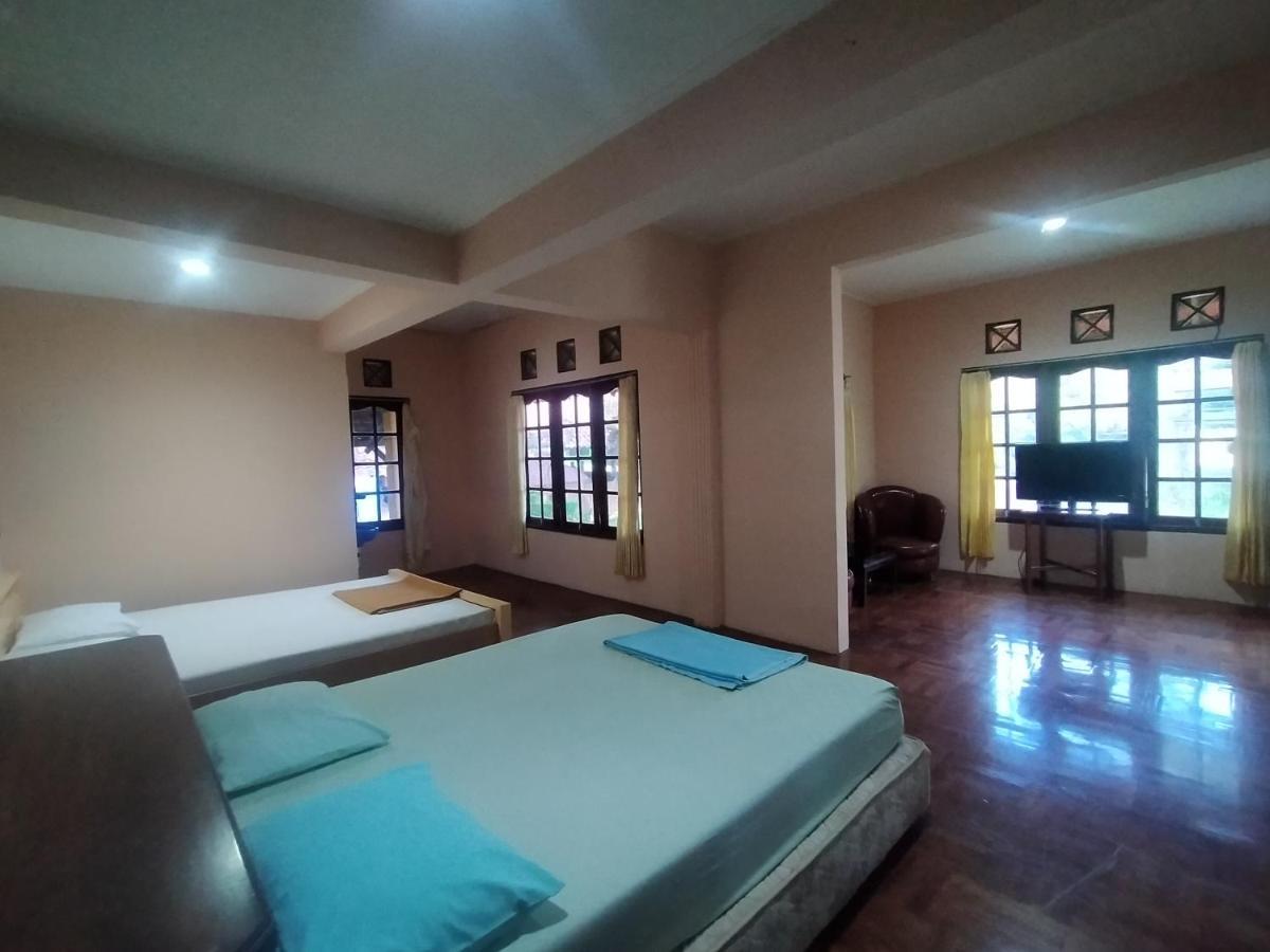 Villa Batu Tua Puncak Mitra Reddoorz 보고르 외부 사진