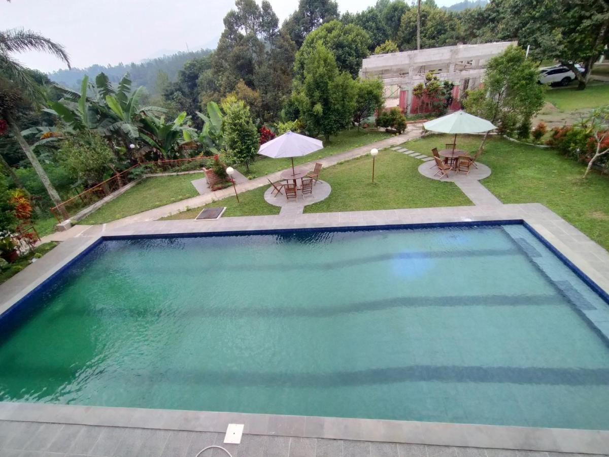 Villa Batu Tua Puncak Mitra Reddoorz 보고르 외부 사진